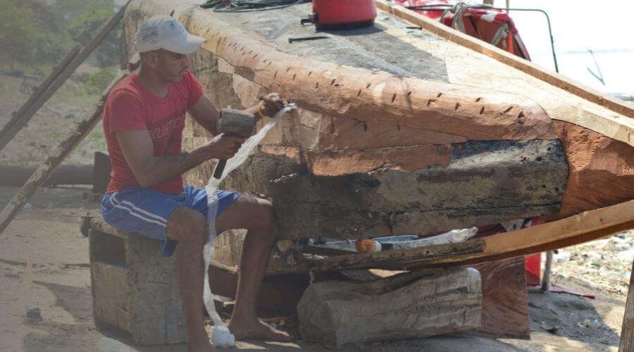 Why choose Palmetto Restoration Services for flood restoration charleston sc in Charleston